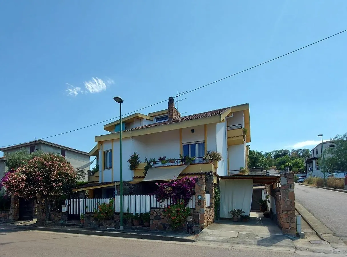 Bouganville Holiday Homes Bari Sardo